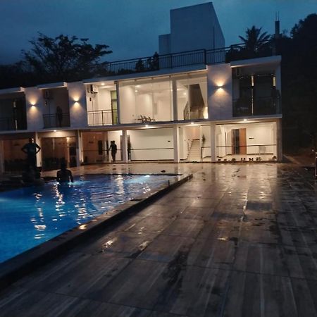 Crystal Riverston Deck Matale Extérieur photo